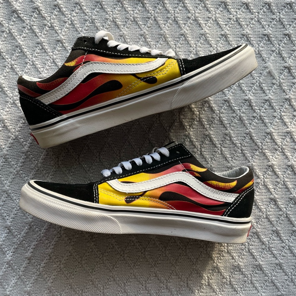 🔥🔥🔥Flame Design Vans